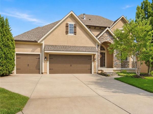 10841 S Hastings Street, Olathe, KS 66061