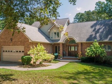 81 Woodridge Lane, Murray, KY 42071