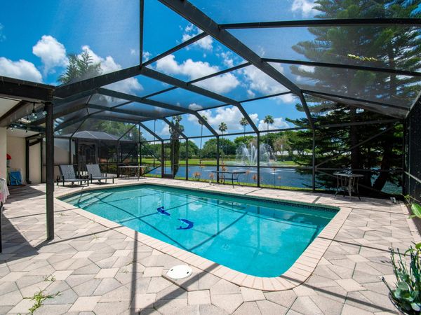 9708 Erica Court, Boca Raton, FL 33496