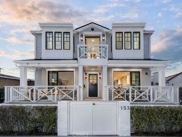 153 Granada Avenue, Long Beach, CA 90803