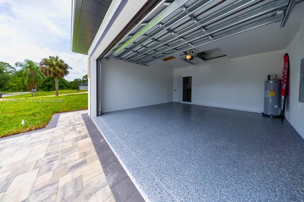 405 Roosevelt Avenue , Lehigh Acres, FL 33936 Photo