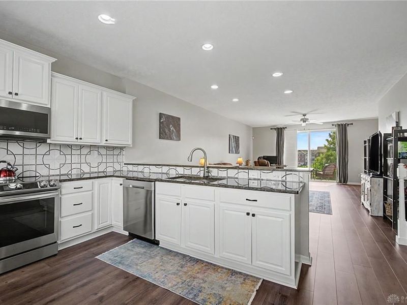 9424 Tahoe Drive, Dayton, OH 45458 Photo 18