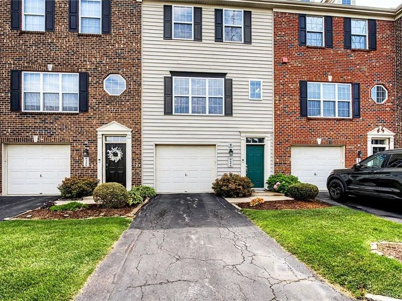 9424 Tahoe Drive, Dayton, OH 45458 Photo 3