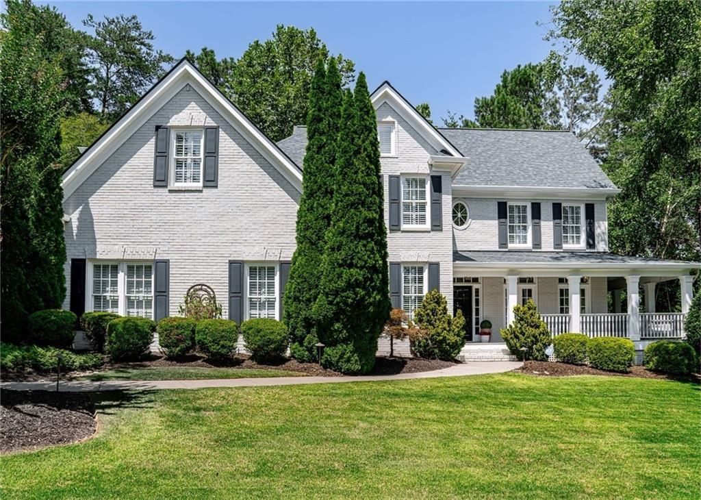 705 Clubside Drive, Roswell, GA 30076 Main Photo