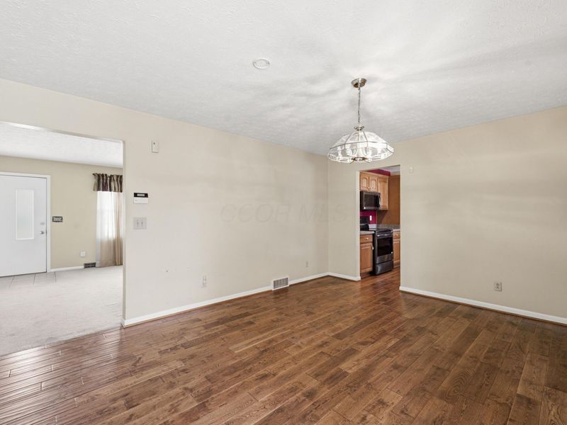 4424 Ethel Road, Obetz, OH 43207 Photo 10