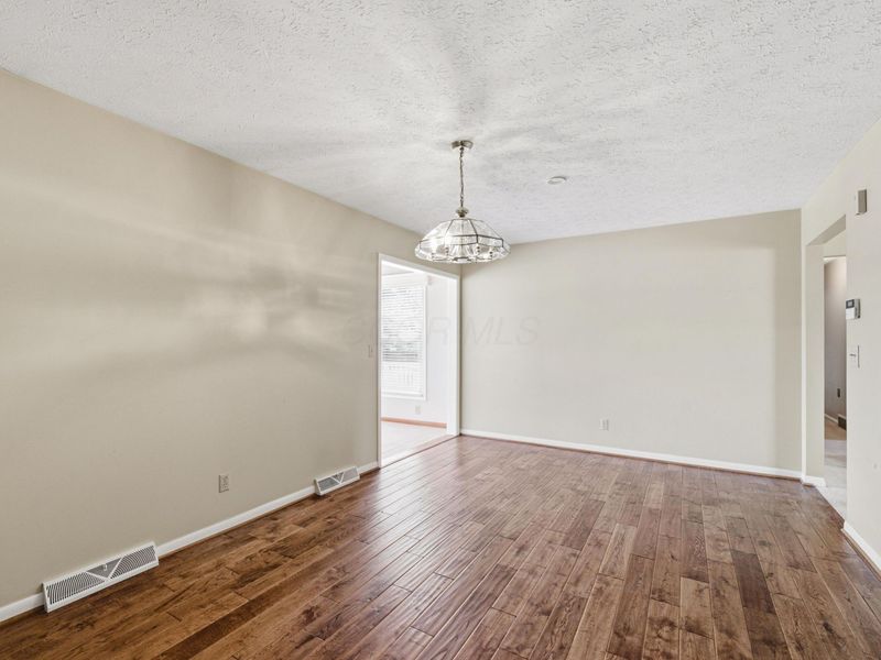 4424 Ethel Road, Obetz, OH 43207 Photo 12