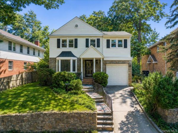 8507 Avon Street , Jamaica Estates, NY 11432