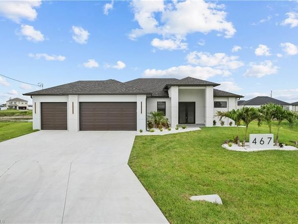 467 NE 5th AVE , CAPE CORAL, FL 33909