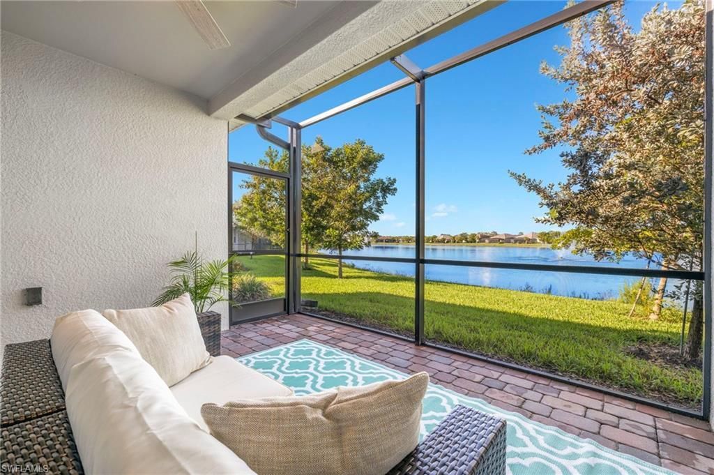 14644 Edgewater Cir, Naples, FL 34114 Photo