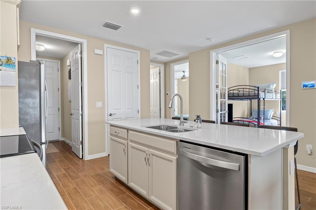 14644 Edgewater Cir, Naples, FL 34114 Photo
