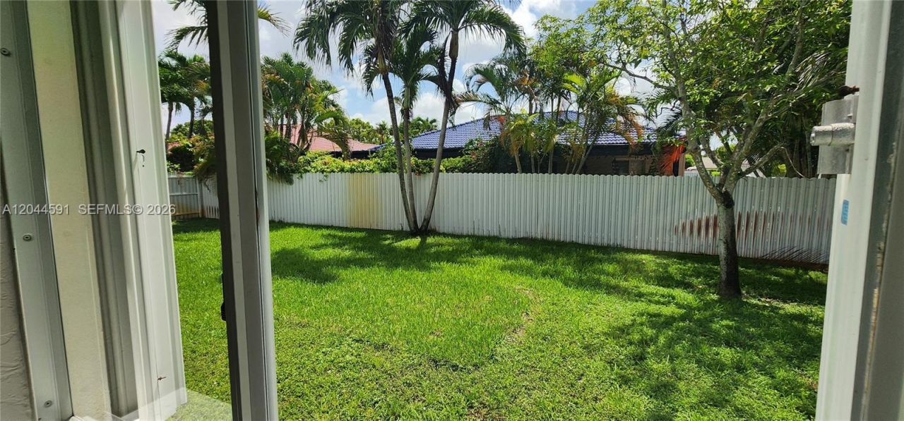 16507 NW 91st Ave , Miami Lakes, FL 33018 Photo