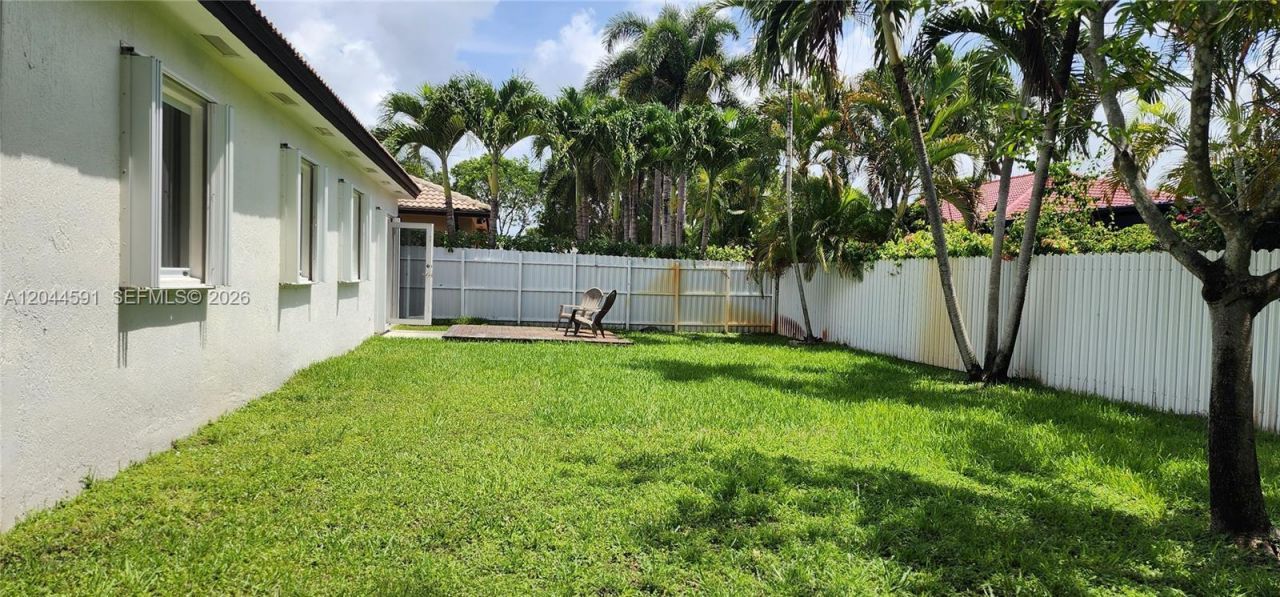 16507 NW 91st Ave , Miami Lakes, FL 33018 Photo