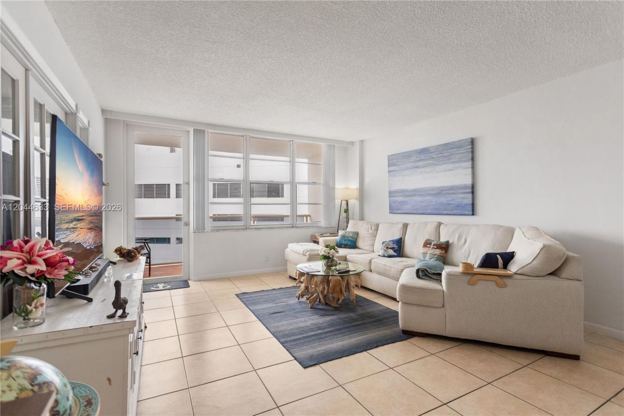 3725 S Ocean Dr , Unit 1117, Hollywood, FL 33019 Photo