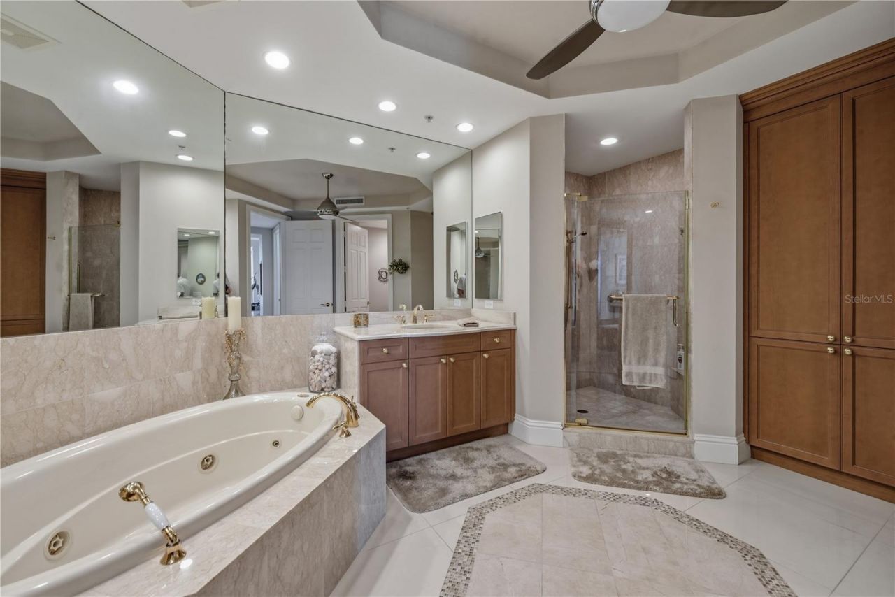 940 Cape Marco Drive, Unit 1905, Marco Island, FL 34145 Photo