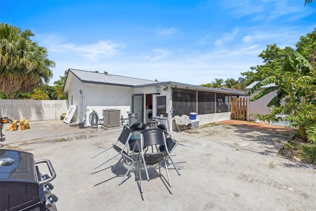 8014 SW 133rd Ct , Miami, FL 33183 Photo