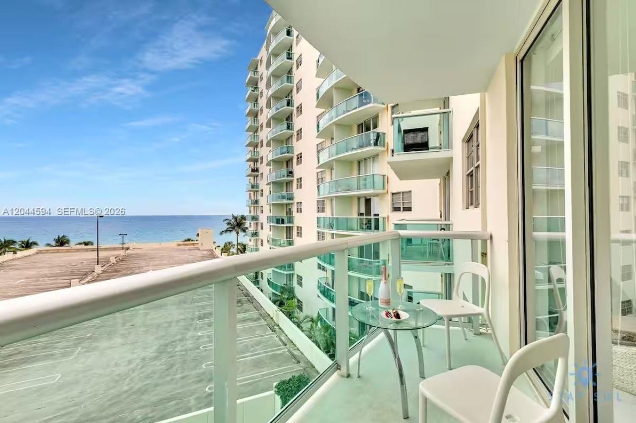 3901 S Ocean Dr , Unit 6Y, Hollywood, FL 33019 Photo