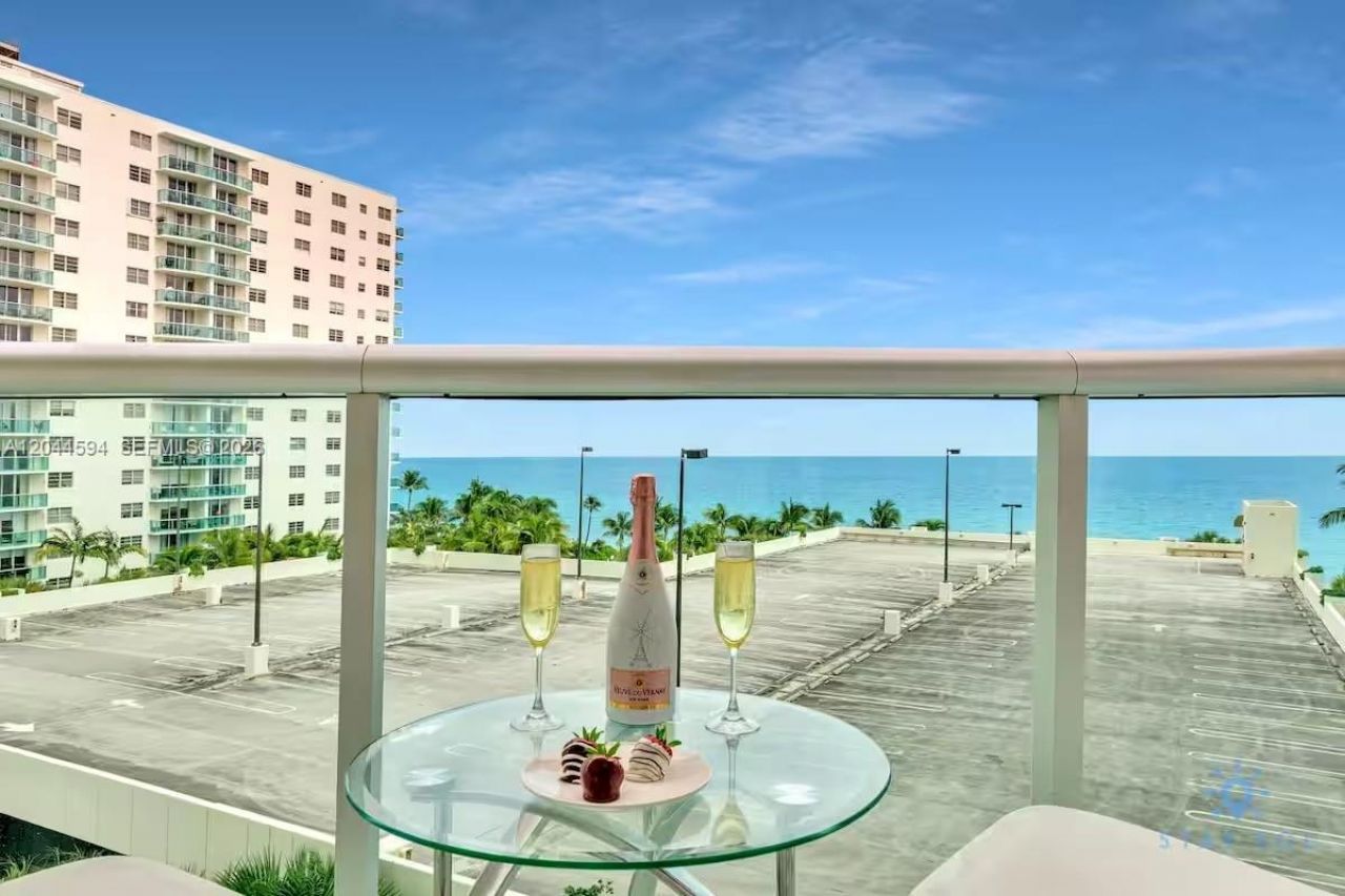 3901 S Ocean Dr , Unit 6Y, Hollywood, FL 33019 Photo