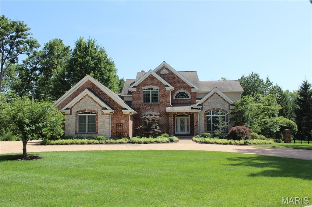15 Alden Lane , Saint Louis, MO 63141 Main Photo
