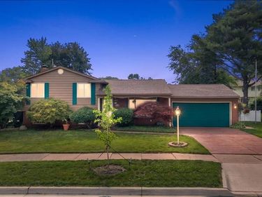 15433 Richfield Street, Livonia, MI 48154