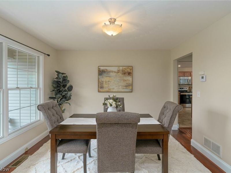 1044 Glendalough Drive, Grafton, OH 44044 Photo 8