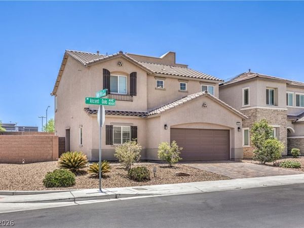 8025 Ancient Oaks Avenue, Las Vegas, NV 89113