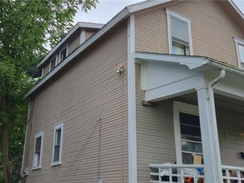 910 Pine Street, Springfield, OH 45505 Photo 2