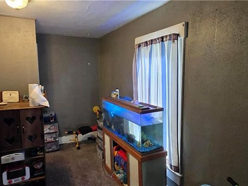 910 Pine Street, Springfield, OH 45505 Photo 6