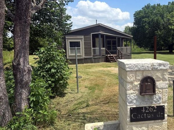 4262 Cactus Drive, Argyle, TX 76226