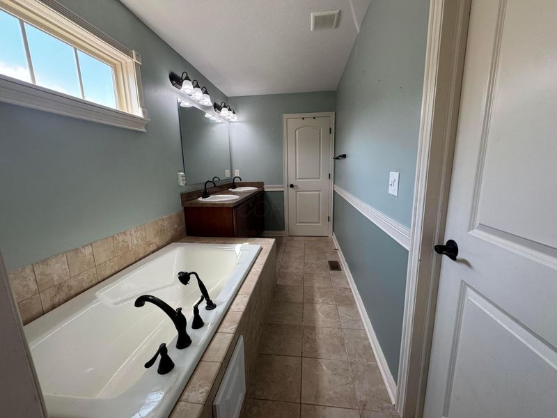 576 Heartland Court, Sunbury, OH 43074 Photo 21