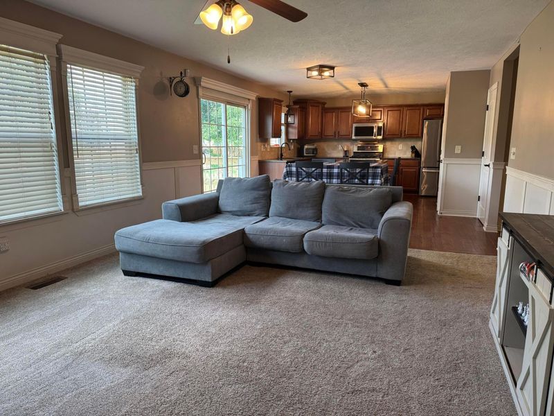 576 Heartland Court, Sunbury, OH 43074 Photo 3