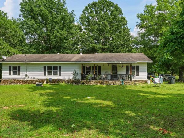 12210 Mt Hester Rd, Cherokee, AL 35616