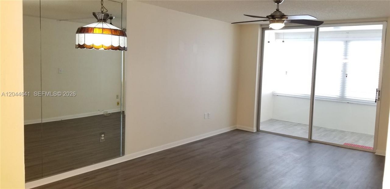 8130 Sunrise Lakes Blvd , Unit 206, Sunrise, FL 33322 Photo