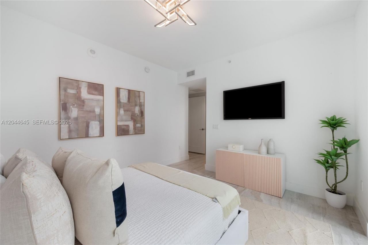 100 E Las Olas Blvd, Unit 3201, Fort Lauderdale, FL 33301 Photo