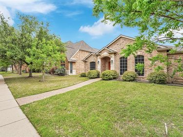 12618 Red Hawk Drive, Frisco, TX 75033
