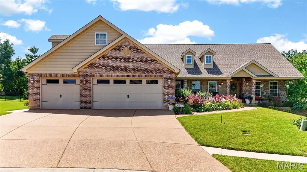 104 Fieldstone Estates Drive, Wentzville, MO 63385 Main Photo