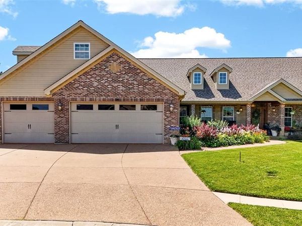 104 Fieldstone Estates Drive, Wentzville, MO 63385