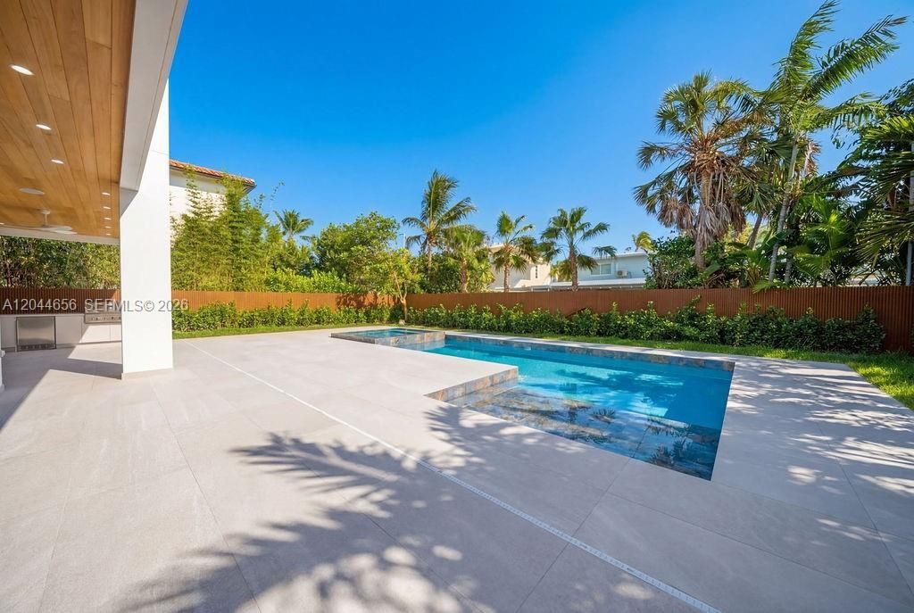 3318 NE 16th Pl , Unit 1, Fort Lauderdale, FL 33305 Photo
