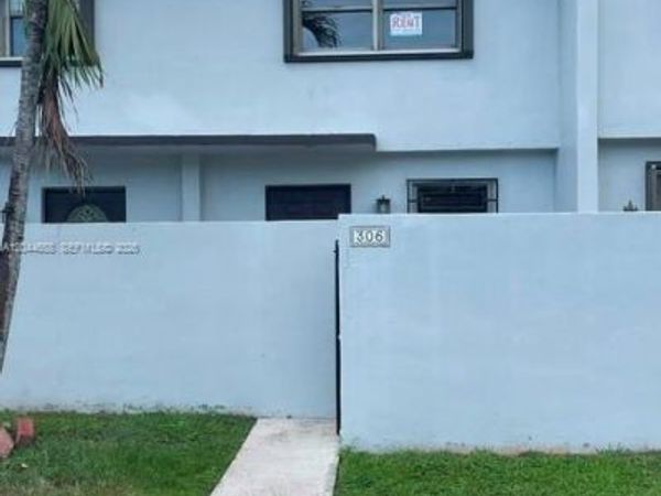 8020 SW 152nd Ave, Unit 306, Miami, FL 33193