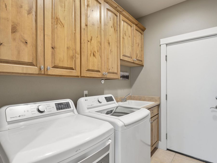 Property Image 64