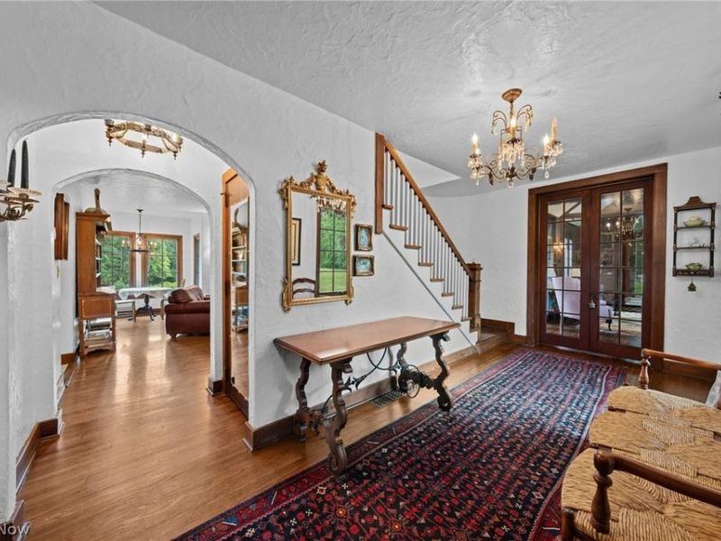 5227 Som Center Road, Solon, OH 44139 Photo 2