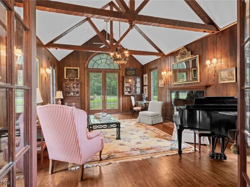 5227 Som Center Road, Solon, OH 44139 Photo 3