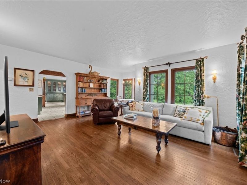 5227 Som Center Road, Solon, OH 44139 Photo 8