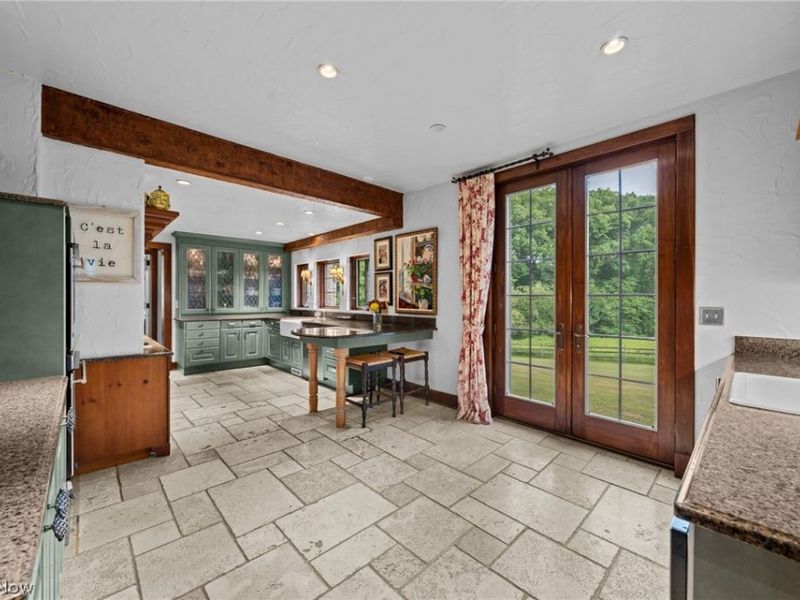 5227 Som Center Road, Solon, OH 44139 Photo 9