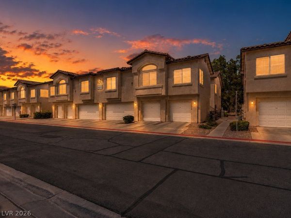 4920 Black Bear Road , Unit 204, Las Vegas, NV 89149