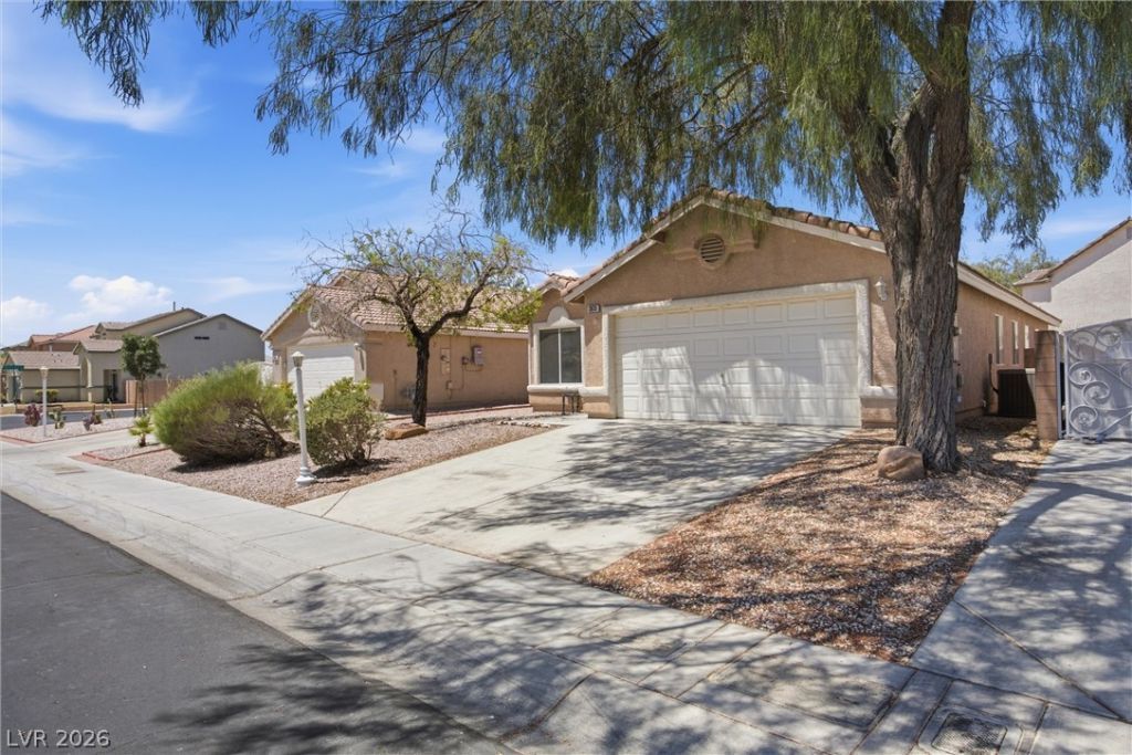 2675 Whisper Ridge Street, Las Vegas, NV 89156