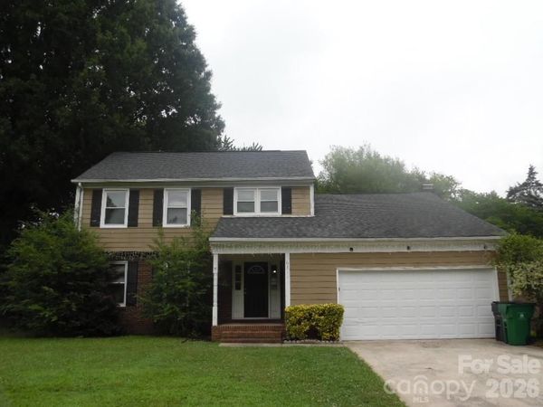 6311 Coach Hill Lane , Charlotte, NC 28212