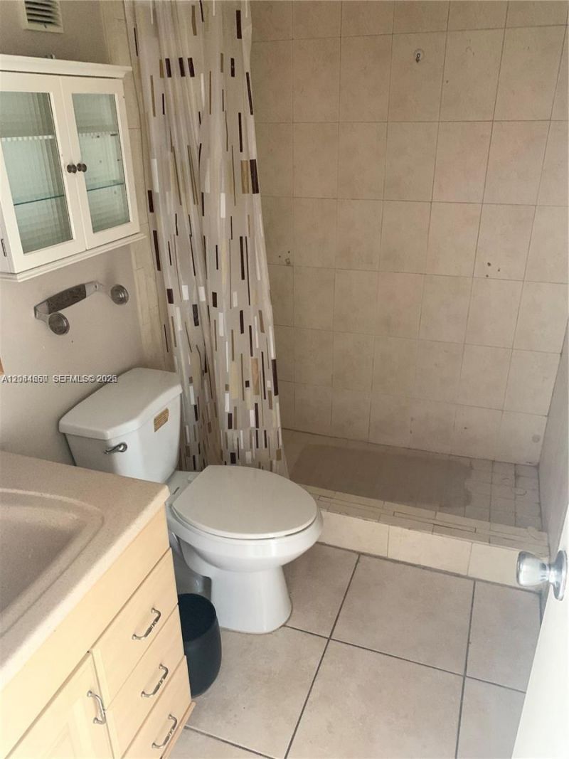Please Call For Address, Unit 1111, Hialeah, FL 33012 Photo