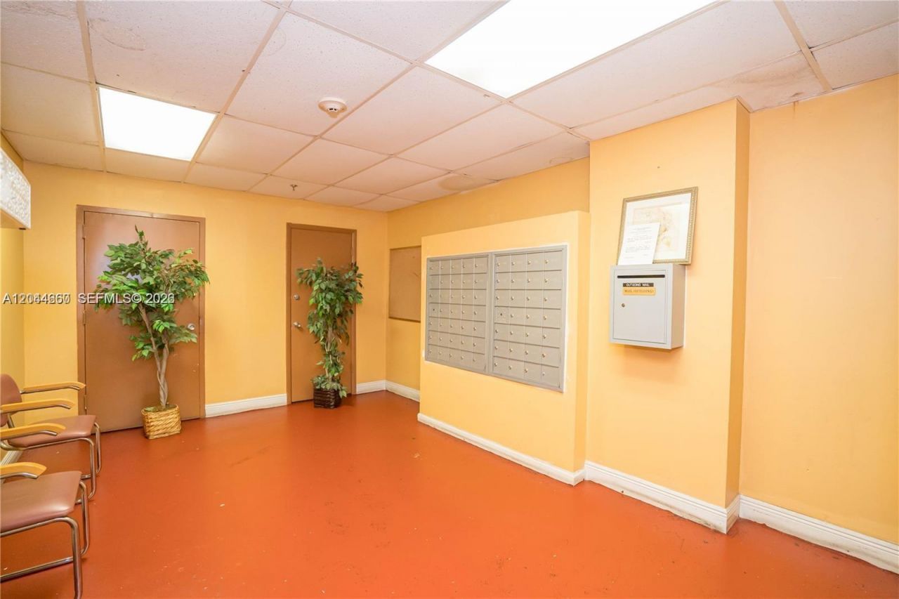 Please Call For Address, Unit 1111, Hialeah, FL 33012 Photo
