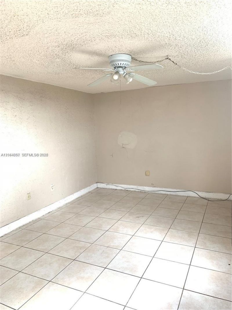 Please Call For Address, Unit 1111, Hialeah, FL 33012 Photo