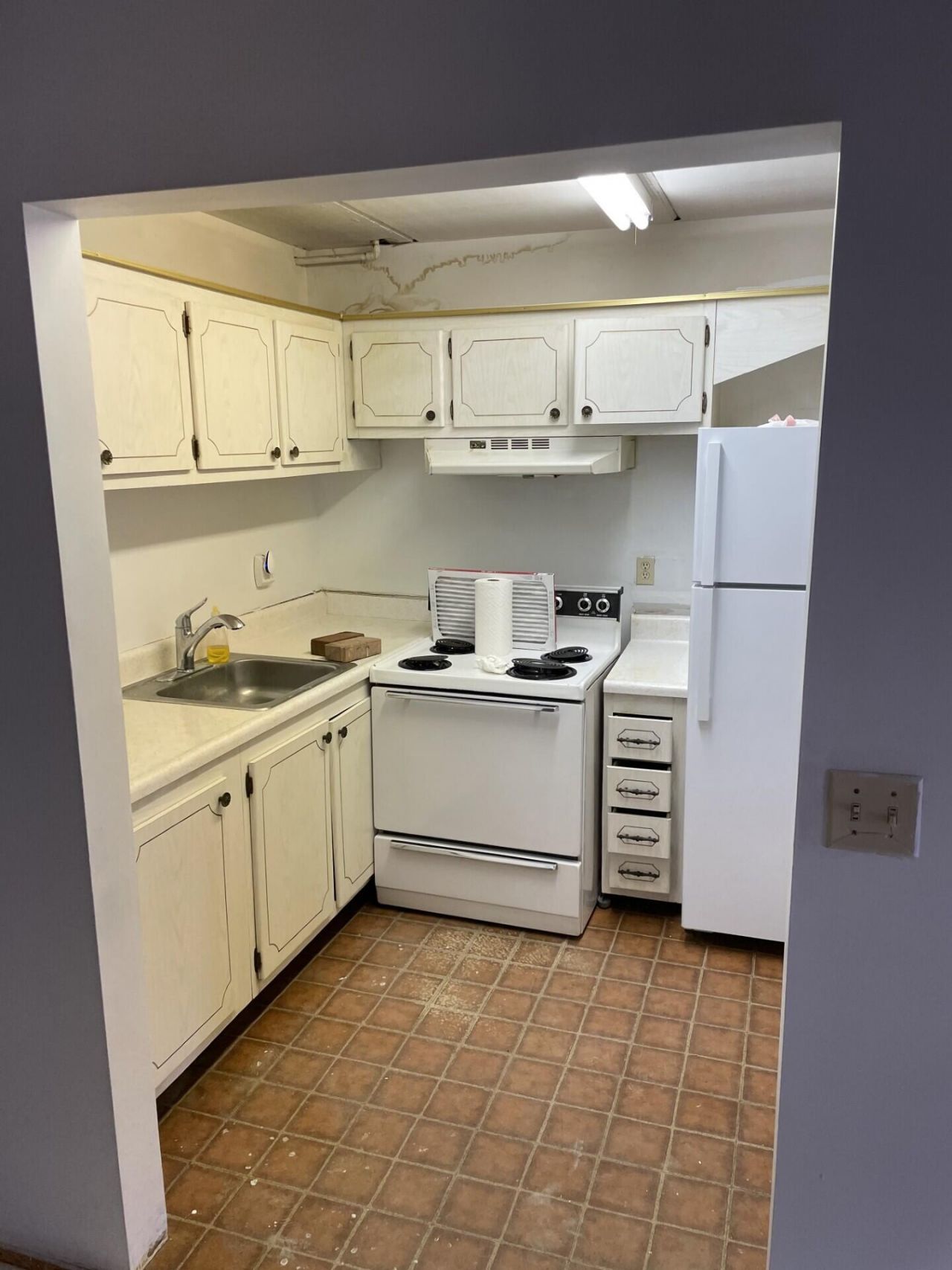 600 Village Green Court, Unit 121, Palm Springs, FL 33461 Photo